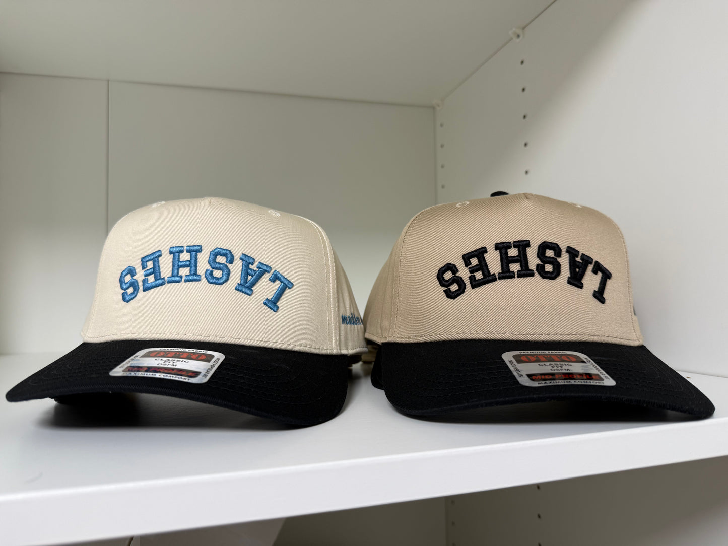 Lashes SnapBack