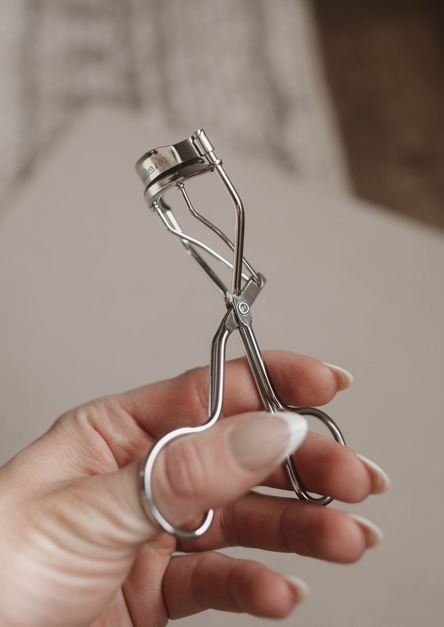 Lash Curler